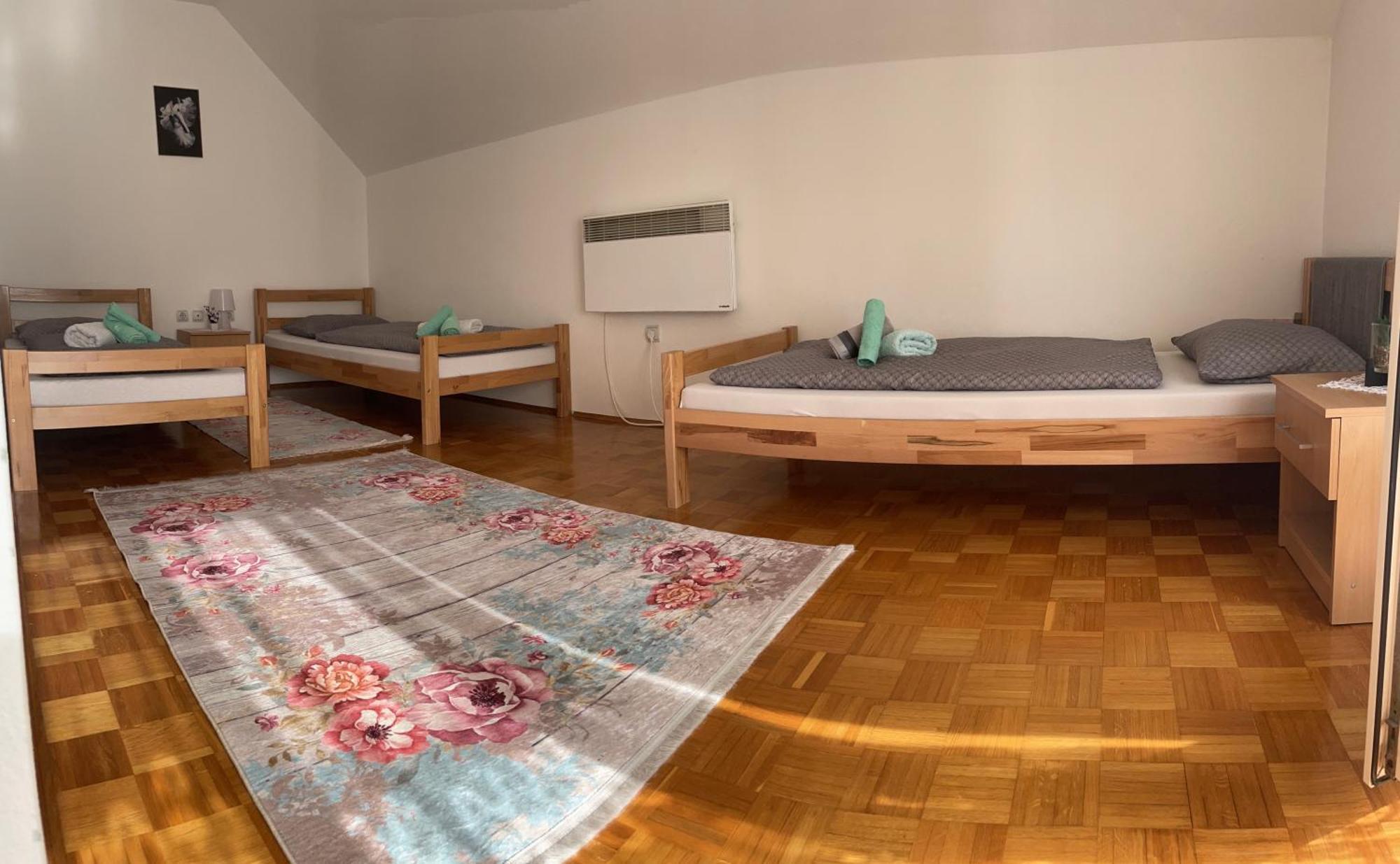 Sobe Lara Apartman Gradacac Kültér fotó